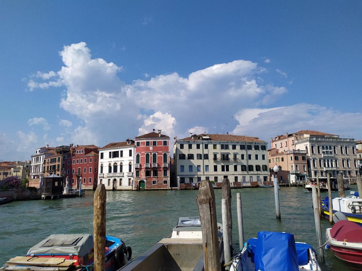 Zen Accommodation Grand Canal Veneza Exterior foto