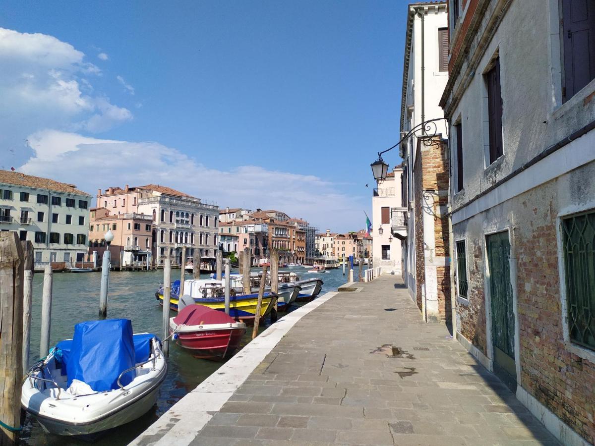 Zen Accommodation Grand Canal Veneza Exterior foto